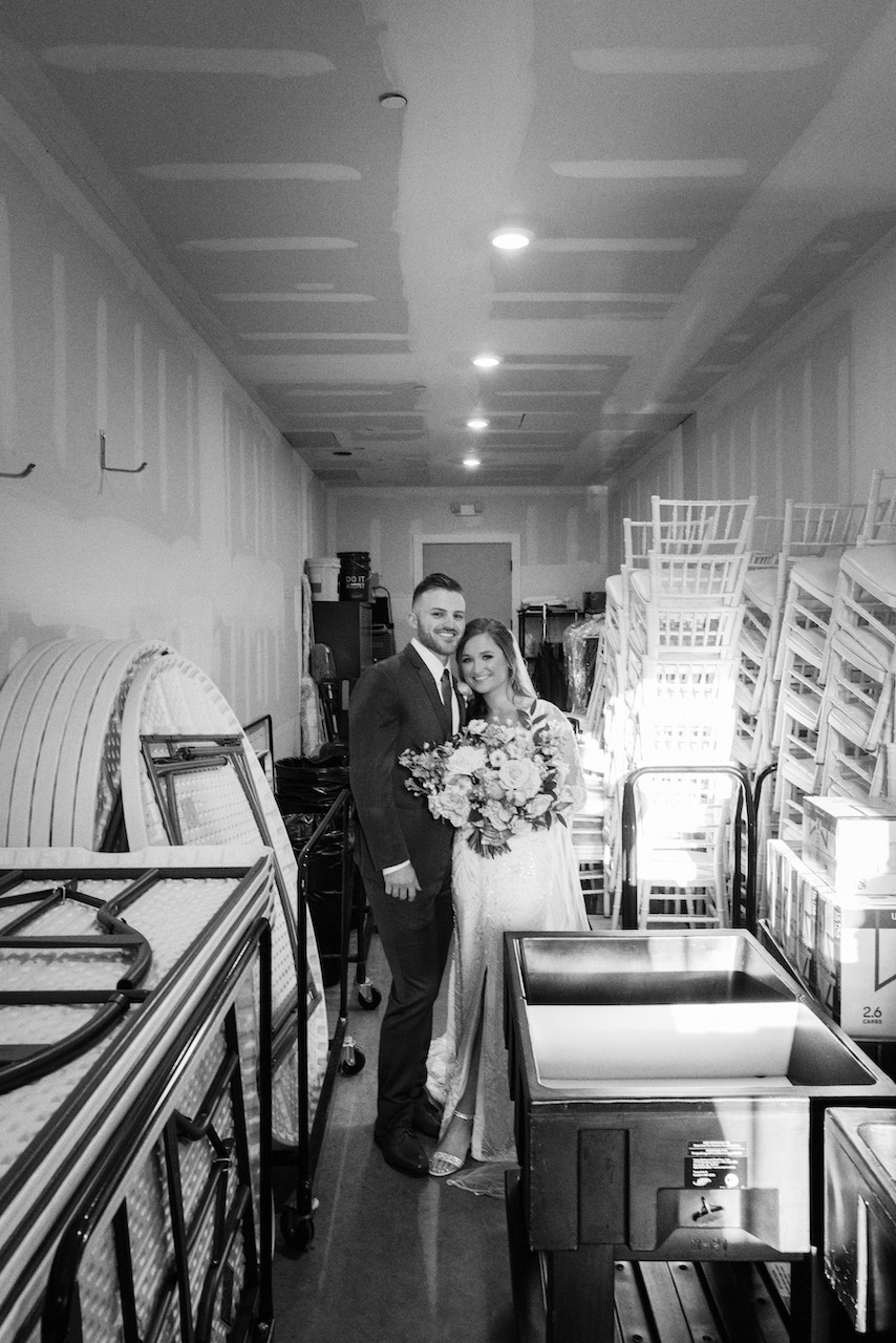 storage-unit-wedding-photo